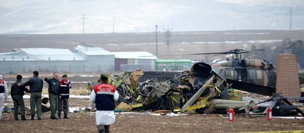 Turkish officials examine the wreckage of a Turkish military S-70 Sikorsky helicopter (File) Turkish officials examine the wreckage of a Turkish military S-70 Sikorsky helicopter (File) - Sputnik International