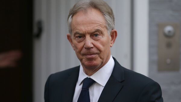 Former British Prime Minister Tony Blair leaves his home in London on July 6, 2016 - Sputnik International
