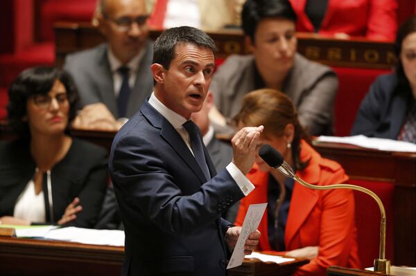 French Prime Minister Manuel Valls speaks during the questions to the government session at the National Assembly in Paris, France, July 6, 2016 - Sputnik International