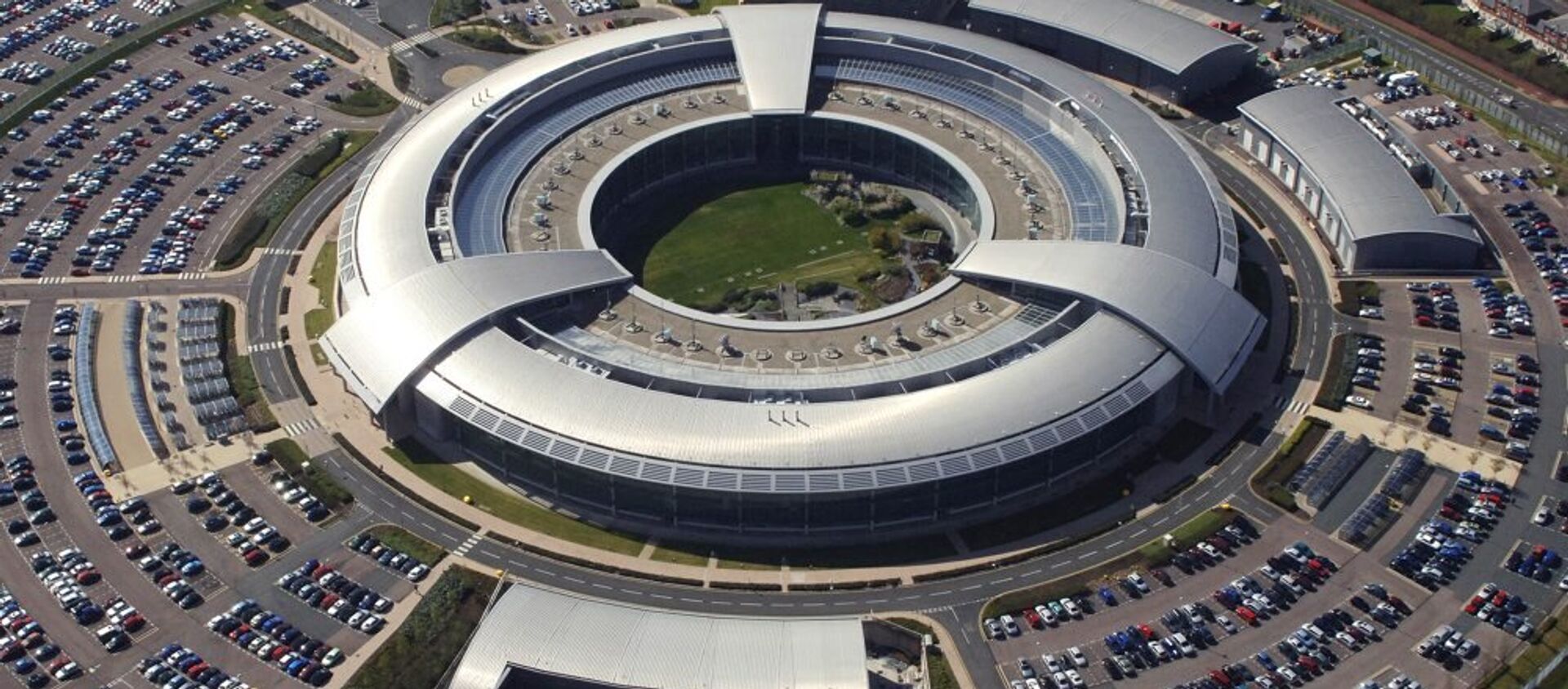 GCHQ Building at Cheltenham, Gloucestershire is on of the intelligence agencies using old laws to spy on people.  - Sputnik International, 1920, 23.04.2021