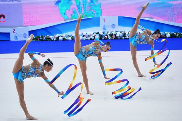 The Highlights of 2016 Rhythmic Gymnastics World Cup Series in Russia - Sputnik International