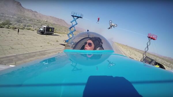 World First: Melissa Andrzejewski, Sketchy Andy Lewis, & Jimmy Fitzpatrick take the Desert! - Sputnik International