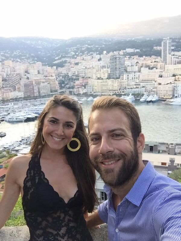 Vangelis Antonakos and his wife Amalia Kolovou Vangelis Antonakos and his wife Amalia Kolovou - Sputnik International