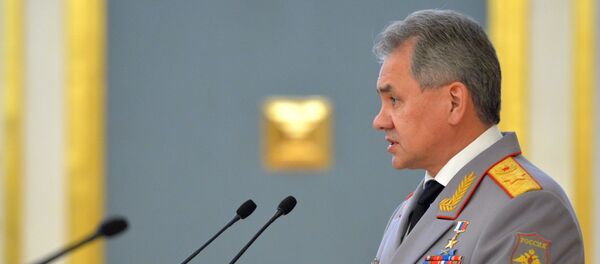 President Vladimir Putin meets with higher military school graduates President Vladimir Putin meets with higher military school graduates - Sputnik International