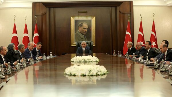 Turkish Prime Minister Binali Yildirim chairs a cabinet meeting in Ankara, Turkey, July 18, 2016. - Sputnik International