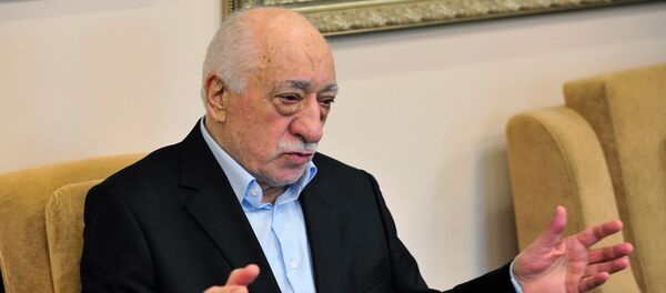 Islamic cleric Fethullah Gulen speaks to members of the media at his compound, Sunday, July 17, 2016, in Saylorsburg, Pa. Turkish officials have blamed a failed coup attempt on Gulen, who denies the accusation. - Sputnik International
