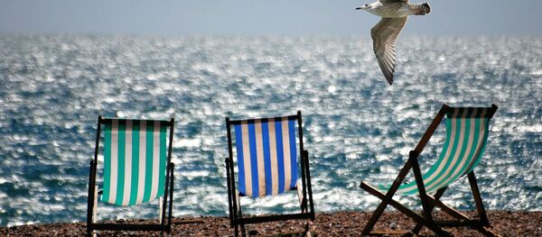 Summer Summer - Sputnik International