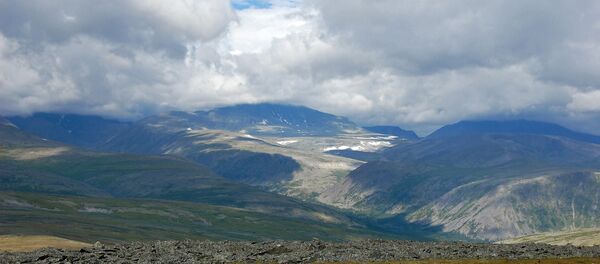 The Urals highest summit--Mount Naroda The Urals highest summit--Mount Naroda - Sputnik International