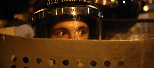 Developments around seized police building in Yerevan Developments around seized police building in Yerevan - Sputnik International