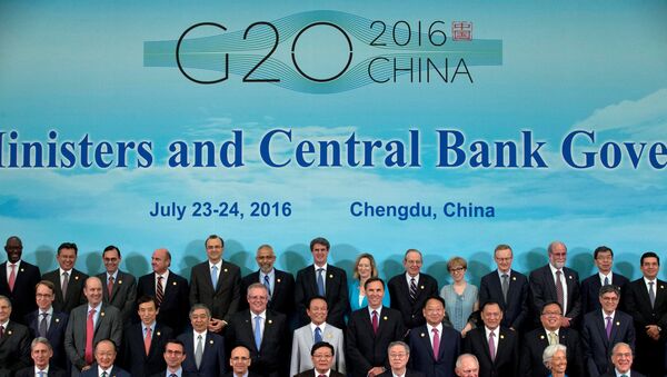 G20 Finance Ministers and Central Bank Governors during a group photo in Chengdu in Southwestern China's Sichuan province, Sunday, July 24, 2016. - Sputnik International