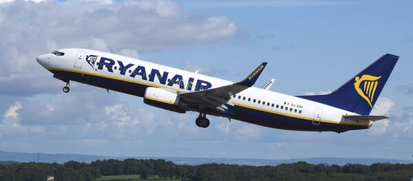 Irish Ryanair airline Irish Ryanair airline - Sputnik International