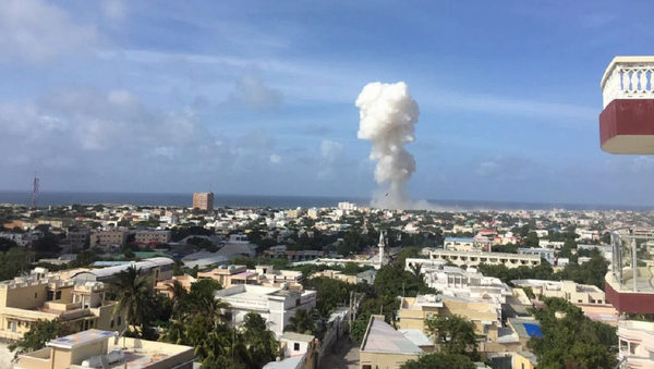 Huge Explosion, Gunfire Heard in Somalia's Mogadishu Airport - Sputnik International