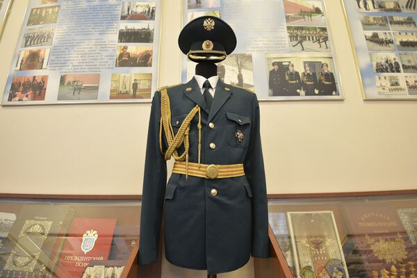 New dress uniform designed for soldiers of the Presidential Regiment. New dress uniform designed for soldiers of the Presidential Regiment. - Sputnik International