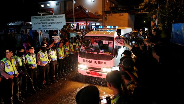 An ambulance carrying the remains of an executed prisoner leaves the port of the prison island of Nusa Kambangan island, in Cilacap, Central Java, Indonesia July 29, 2016 - Sputnik International