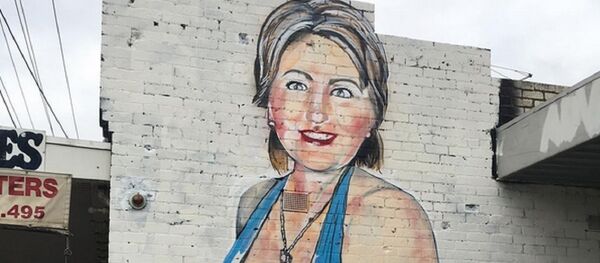 A caricature of Hillary Clinton in a revealing bathing suit A caricature of Hillary Clinton in a revealing bathing suit - Sputnik International