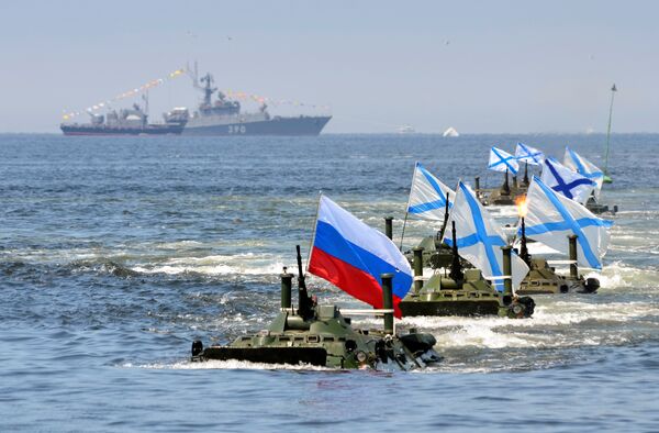Russia's Pacific Fleet Enhances Security Measures Over Typhoon Haishen - Sputnik International