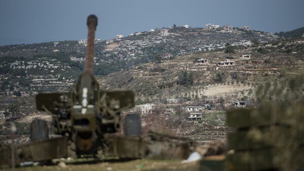 Syrian army artillery soldiers in Idlib province in northwestern Syria - Sputnik International