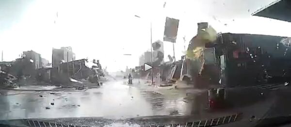 Possible Tornado Rips Through Industrial Zone in Northern Vietnam Possible Tornado Rips Through Industrial Zone in Northern Vietnam - Sputnik International