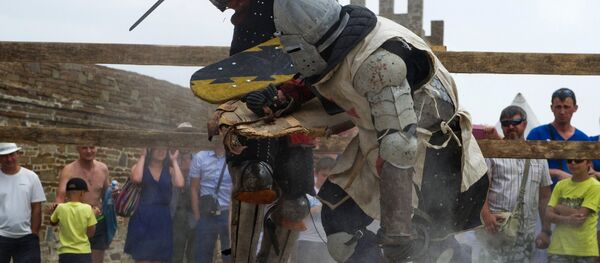 Let’s Get Medieval! A Look at Historic 'Genoa Helmet' Knight Festival in Crimea Let’s Get Medieval! A Look at Historic 'Genoa Helmet' Knight Festival in Crimea - Sputnik International