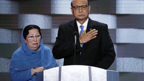 Khizr Khan, father of fallen US Army Capt. Humayun S. M. Khan and his wife Ghazala speak during the final day of the Democratic National Convention in Philadelphia , Thursday, July 28, 2016. - Sputnik International