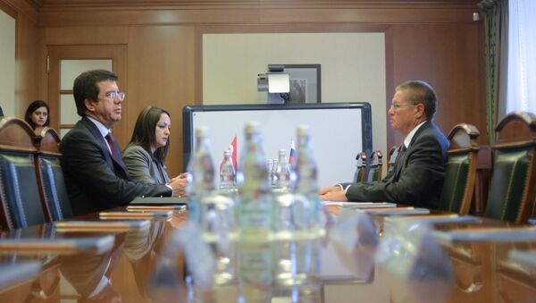 Russian Minister of Economic Development Alexei Ulyukayev meets with Turkish Economy Minister Nihat Zeybekci (File) - Sputnik International