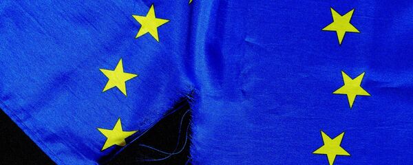 Torn EU flag - Sputnik International