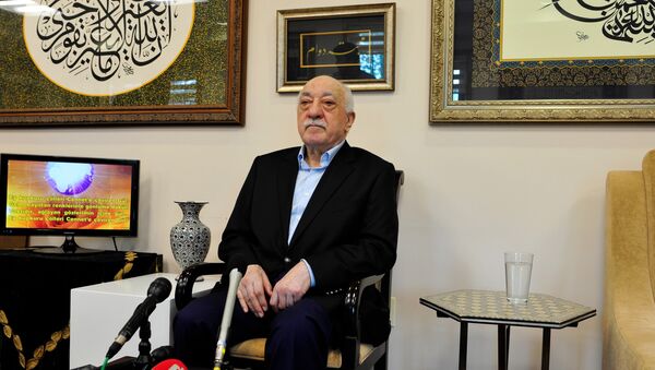 Islamic cleric Fethullah Gulen speaks to members of the media at his compound, Sunday, July 17, 2016, in Saylorsburg, Pa - Sputnik International