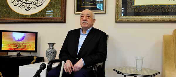Islamic cleric Fethullah Gulen speaks to members of the media at his compound, Sunday, July 17, 2016, in Saylorsburg, Pa - Sputnik International