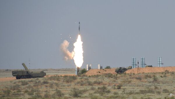 S-300 anti-aircraft missile system during the Keys to the Sky international competition held as part of the International Army Games - 2016 at the Ashuluk training ground - Sputnik International