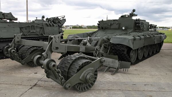 Armored mine-clearing vehicle BMR-3M - Sputnik International