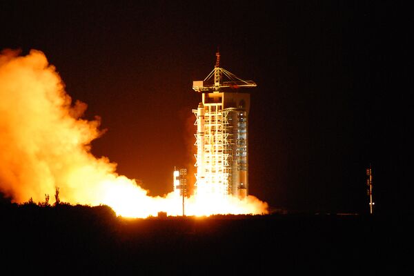 China's quantum satellite - nicknamed Micius after a 5th century BC Chinese scientist - blasts off from the Jiuquan satellite launch centre in China's northwest Gansu province on August 16, 2016 China's quantum satellite - nicknamed Micius after a 5th century BC Chinese scientist - blasts off from the Jiuquan satellite launch centre in China's northwest Gansu province on August 16, 2016 - Sputnik International