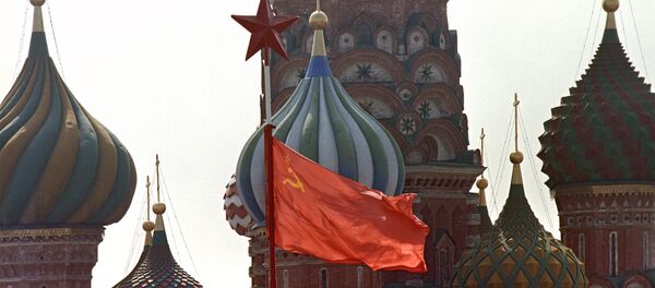 The USSR flag at the Red Square on the May Day (file) - Sputnik International