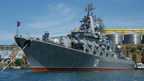 The guided missile cruiser Moskva in its base in Sevastopol. - Sputnik International