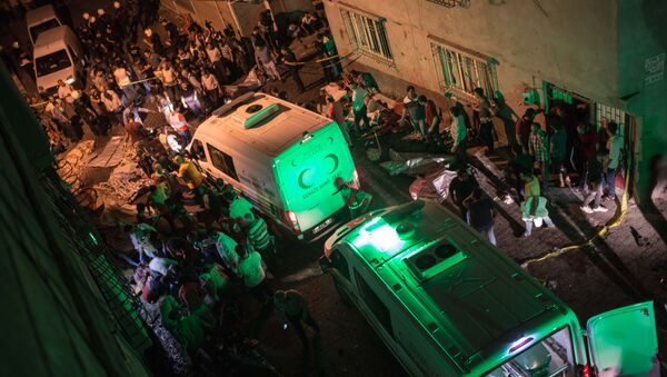 Ambulances arrive at site of an explosion on August 20, 2016 in Gaziantep following a late night militant attack on a wedding party in southeastern Turkey - Sputnik International