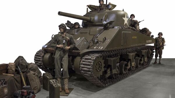1944 M4A4 Sherman - Sputnik International