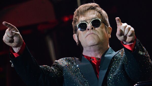 Elton John gives concert in Moscow - Sputnik International