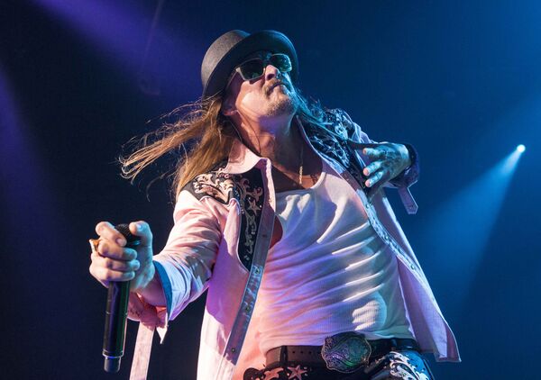 Kid Rock performs during the Cheap Date Tour 2015 at Aaron's Amphitheatre on Sunday, July 19, 2015, in Atlanta Kid Rock performs during the Cheap Date Tour 2015 at Aaron's Amphitheatre on Sunday, July 19, 2015, in Atlanta - Sputnik International