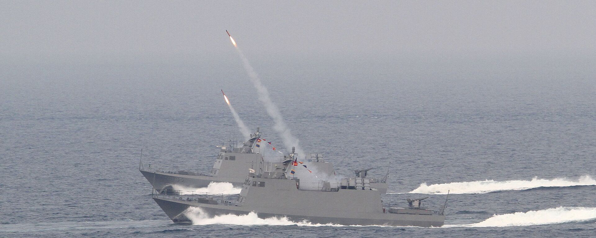 Taiwan's Kuang Hua VI-class missile boats launch HF-2 anti-ship missiles during Han Kuang military exercises in Penghu county, Taiwan, April. 17, 2013 - Sputnik International, 1920, 29.12.2021