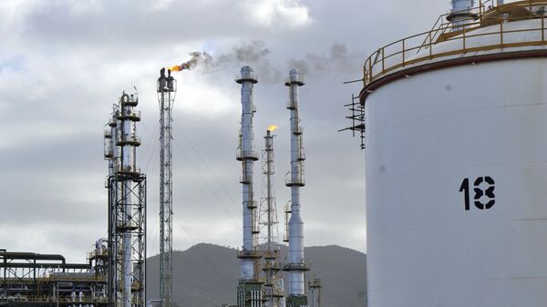 Skikda oil refinery, 350 kilometers east of Algiers, Algeria (File) - Sputnik International