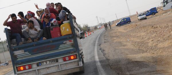 Jarabulus residents in Karkamis Jarabulus residents in Karkamis - Sputnik International