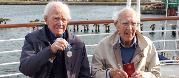 Arctic Convoy vets John Lawrie (97), Donald Dawkins (90) Arctic Convoy vets John Lawrie (97), Donald Dawkins (90) - Sputnik International