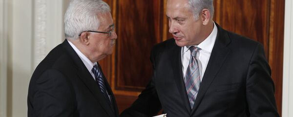 Israel's Prime Minister Benjamin Netanyahu and Palestinian President Mahmoud Abbas (File) Israel's Prime Minister Benjamin Netanyahu and Palestinian President Mahmoud Abbas (File) - Sputnik International