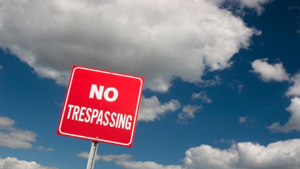 No Trespassing Sign - Sputnik International