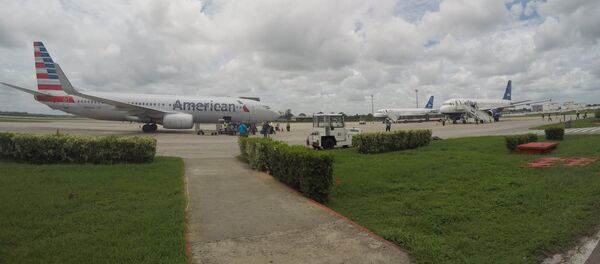 In this Friday, June 10, 2016, file photo, American Airlines and JetBlue Airways charter flights wait to depart from Havana's Jose Marti International Airport In this Friday, June 10, 2016, file photo, American Airlines and JetBlue Airways charter flights wait to depart from Havana's Jose Marti International Airport - Sputnik International