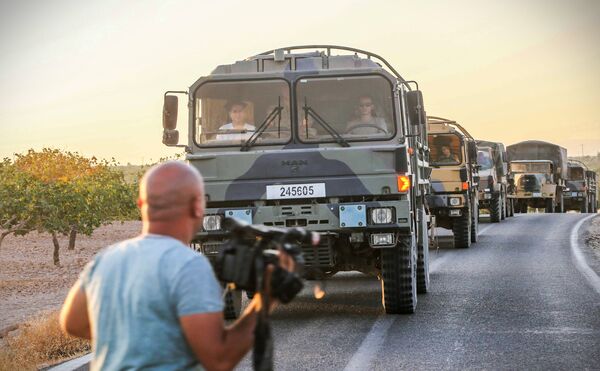 Turkish armored vehicles in Jarabulus Turkish armored vehicles in Jarabulus - Sputnik International
