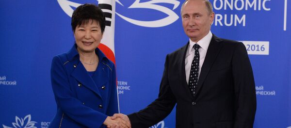 September 3, 2016. Russian President Vladimir Putin during a meeting with South Korean President Park Geun-hye as part of the Eastern Economic Forum. September 3, 2016. Russian President Vladimir Putin during a meeting with South Korean President Park Geun-hye as part of the Eastern Economic Forum. - Sputnik International