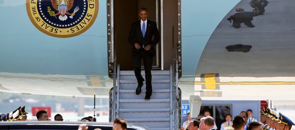 U.S. President Barack Obama arrives at Hangzhou Xiaoshan international airport before the G20 Summit in Hangzhou, Zhejiang province, China U.S. President Barack Obama arrives at Hangzhou Xiaoshan international airport before the G20 Summit in Hangzhou, Zhejiang province, China - Sputnik International