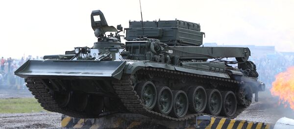Armoured recovery vehicle (BREM-1) in demonstration runs at the 2nd international forum Engineering Technologies-2012 in Zhukovsky near Moscow - Sputnik International