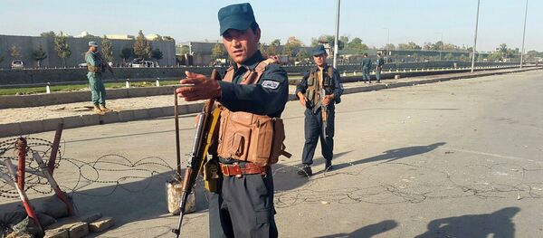 Afghan policemen stand guard at the site of a blast in Kabul, Afghanistan September 5, 2016 Afghan policemen stand guard at the site of a blast in Kabul, Afghanistan September 5, 2016 - Sputnik International