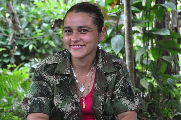 Cristina has served in FARC for more than seven years, and has taken part in several military battles with the Colombian army - Sputnik International